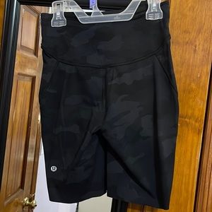 Lululemon biker shorts